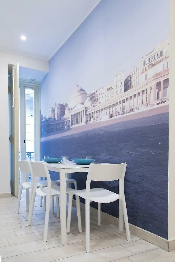 La Rua Suite Naples 0*,